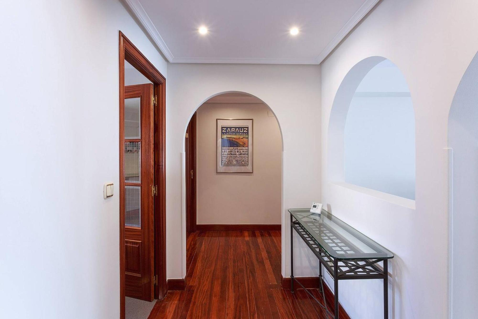 Апартаменти Earra - Casa Damatxo, Terraza, 1 Minuto A La Playa, Zona Tranquila Сарауц Екстер'єр фото