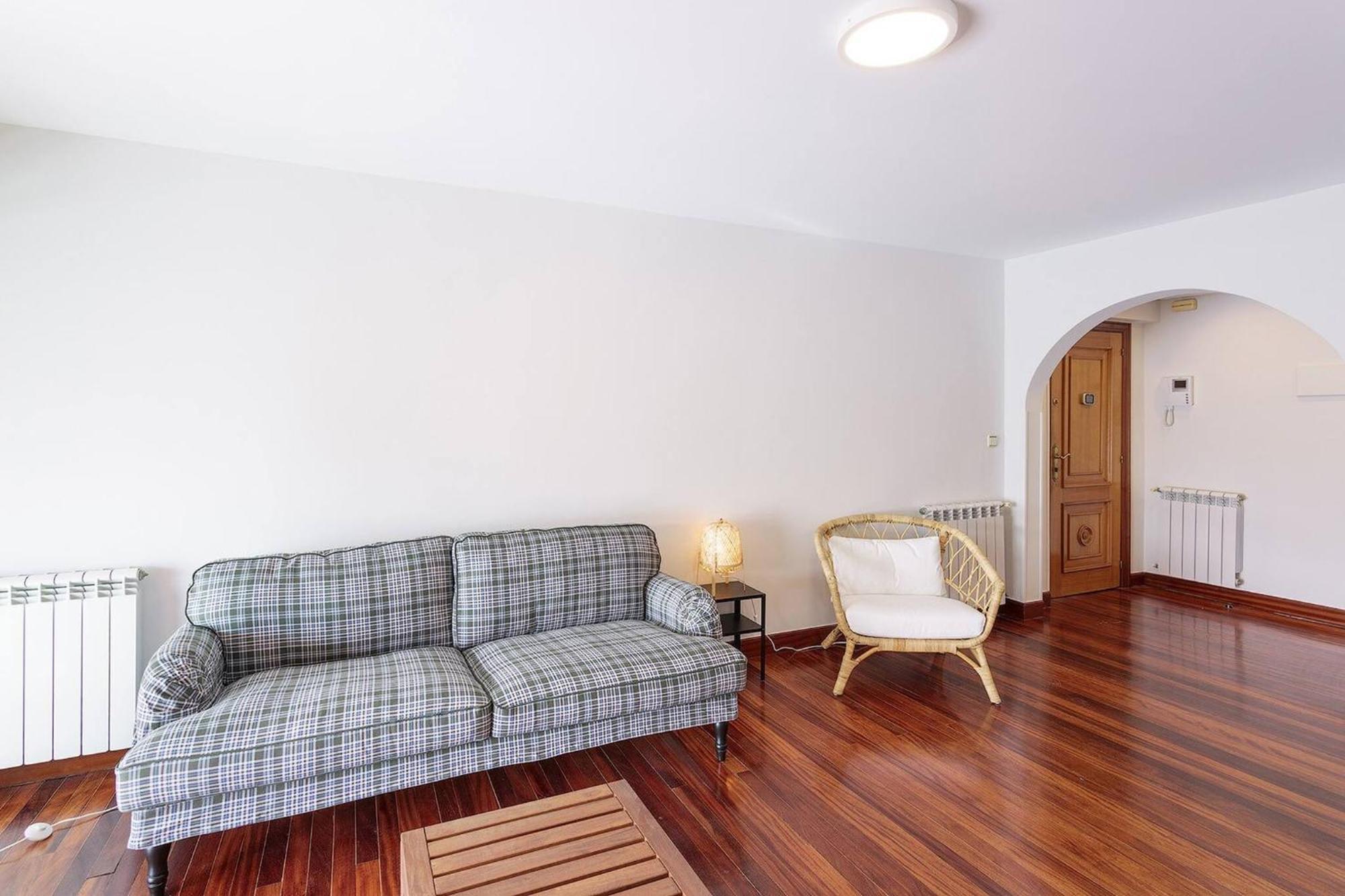 Апартаменти Earra - Casa Damatxo, Terraza, 1 Minuto A La Playa, Zona Tranquila Сарауц Екстер'єр фото